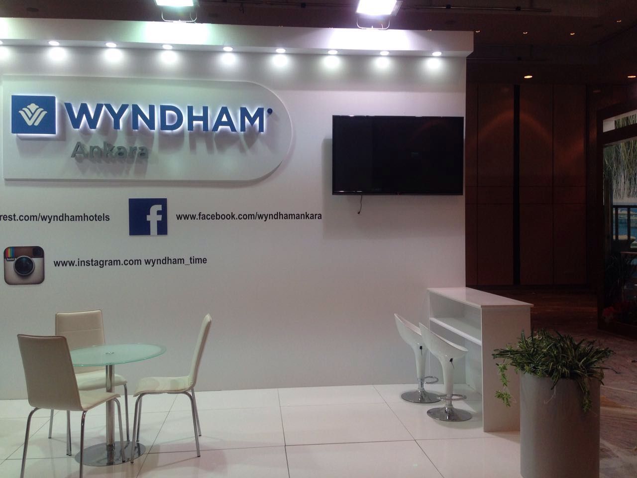 WYNDHAM 2016+5